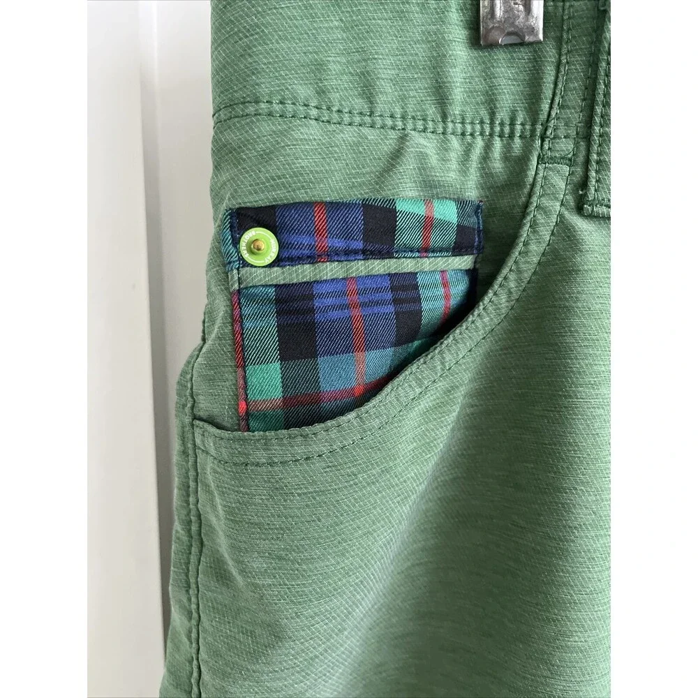 EUC William Murray Shorts Green Performance Classic Straight Fit Golf sz 32 - Picture 2 of 11